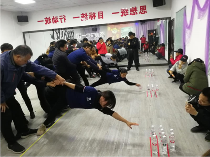 沙漠取水